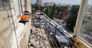 Демонтаж балкона Вичуга, цена от 2937 руб.
