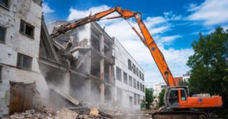 Промышленный демонтаж зданий Вичуга, цена от 2937 руб.