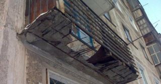 Демонтаж балкона Вичуга, цена от 2937 руб.